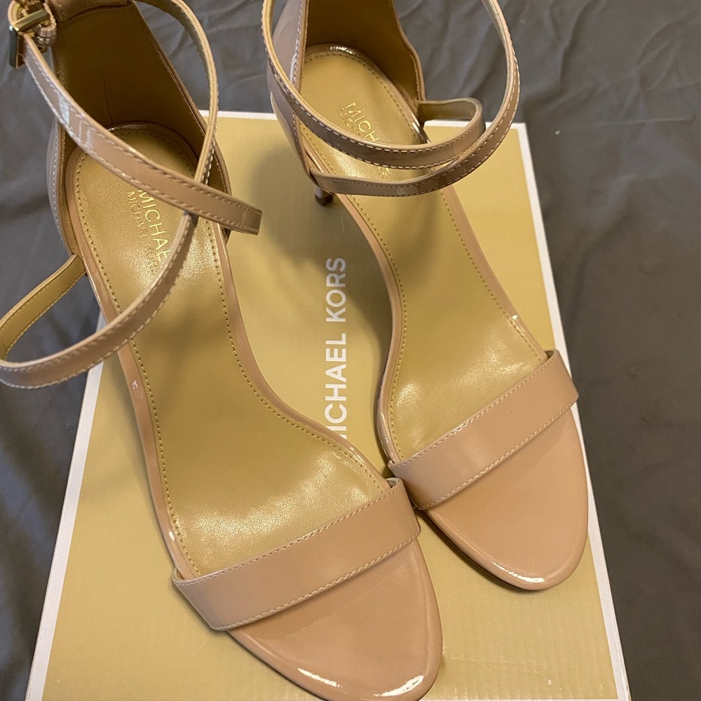 Michael Kors Ava Mid Sandal LT Blush